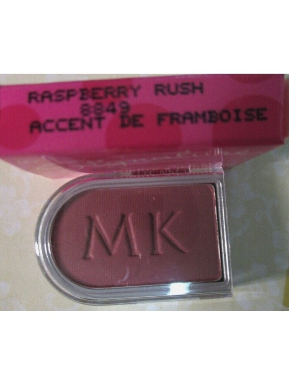 New Mary Kay Signature Eye Color Shadow - RASPBERRY RUSH